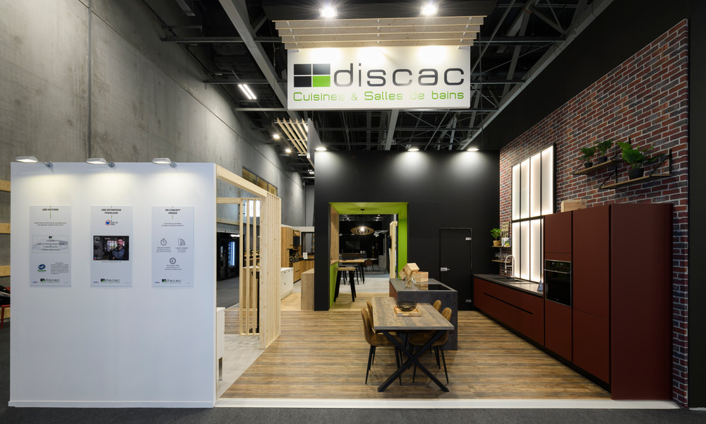 Réalisation du stand DISCAC sur le SADEC