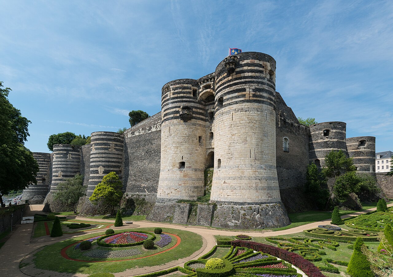 Standiste Angers