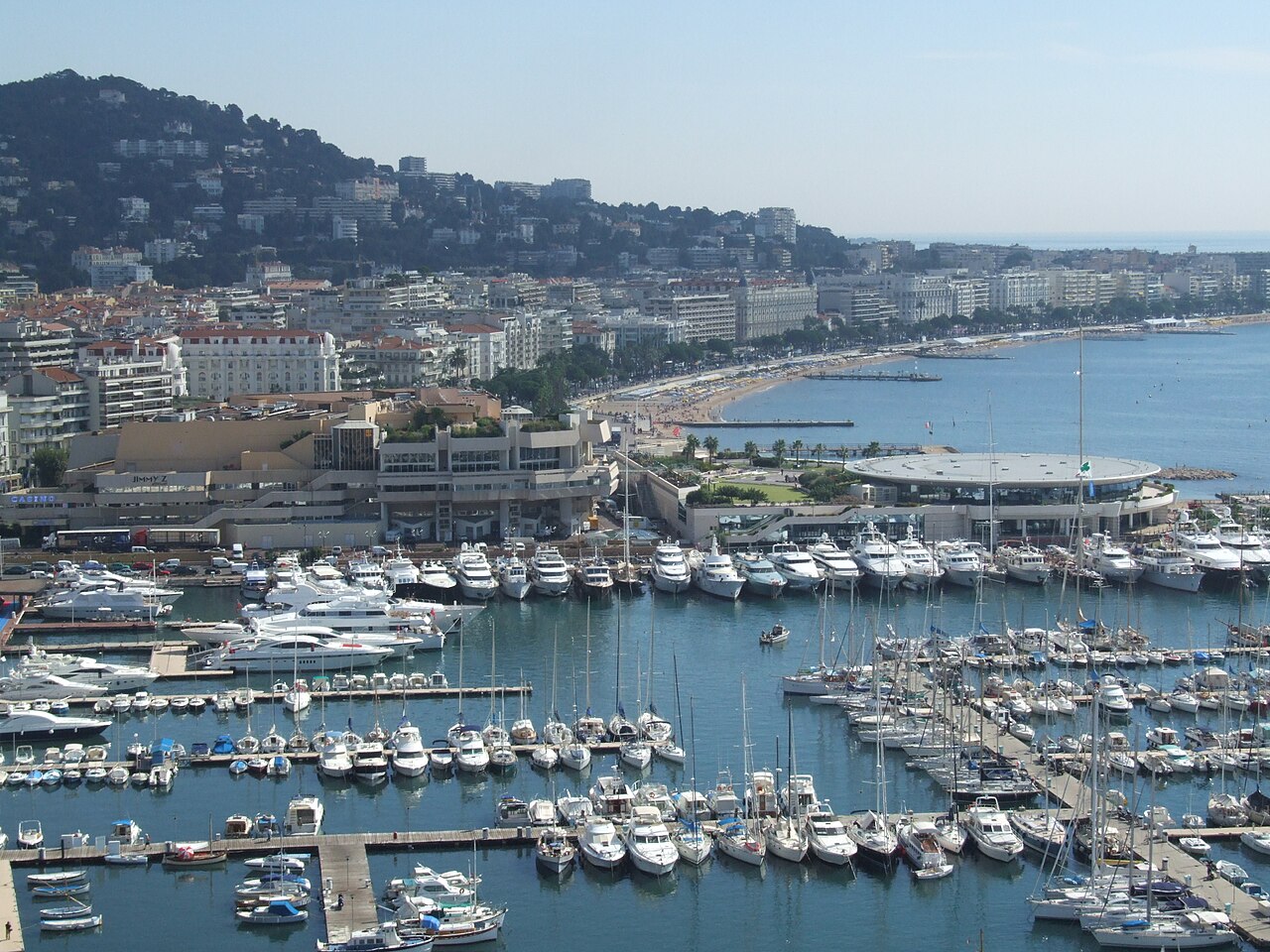 Standiste Cannes