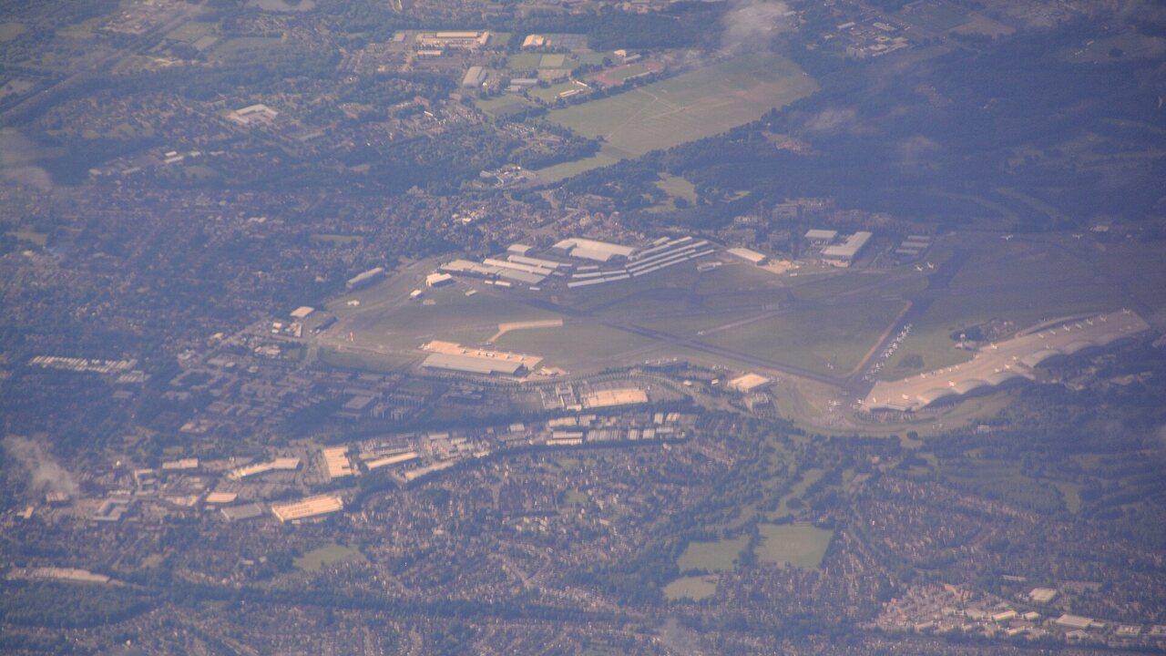 Standiste Farnborough