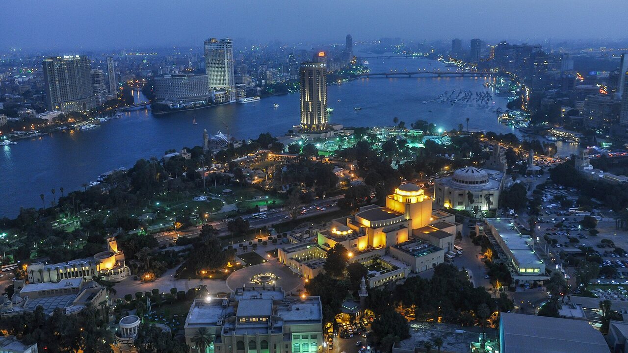 Standiste Le Caire