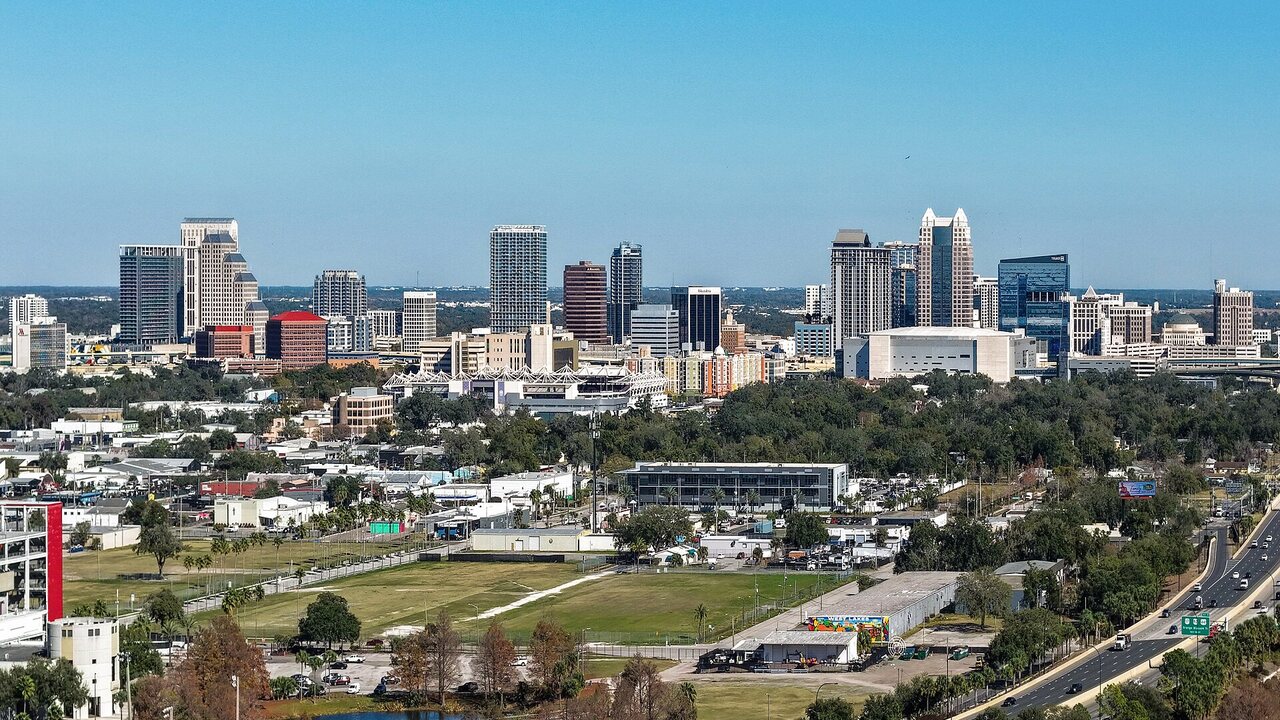 Standiste Orlando